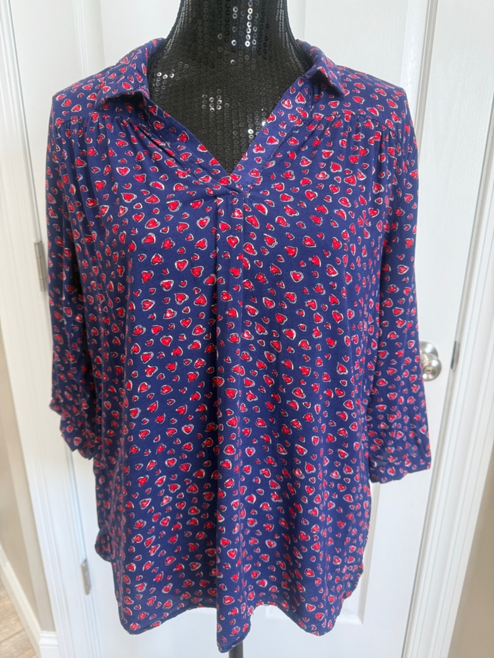Anne Carson Navy Blue Tunic with Red Heart Print